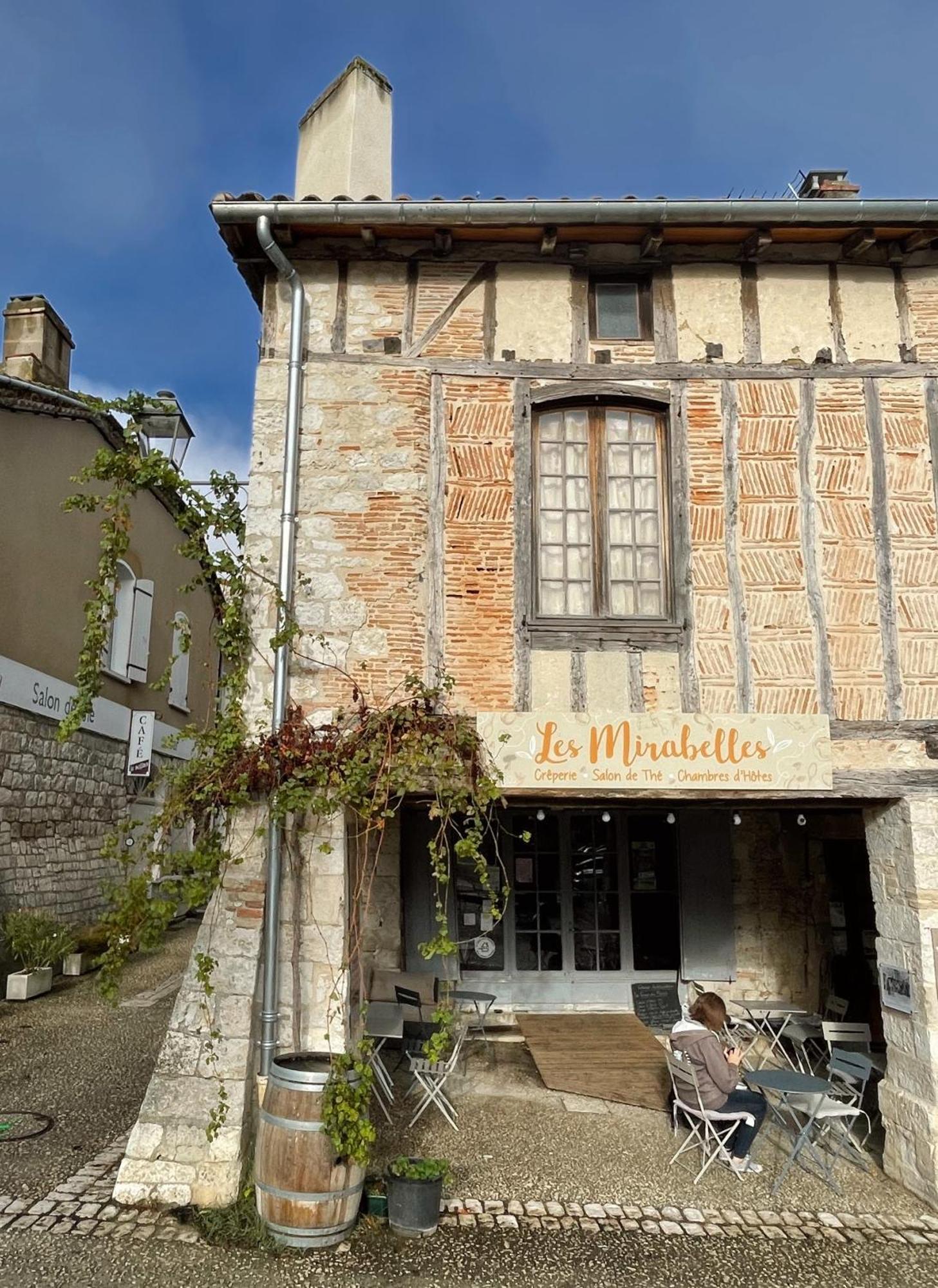 Les Mirabelles Bed & Breakfast Tournon-dʼAgenais Екстериор снимка